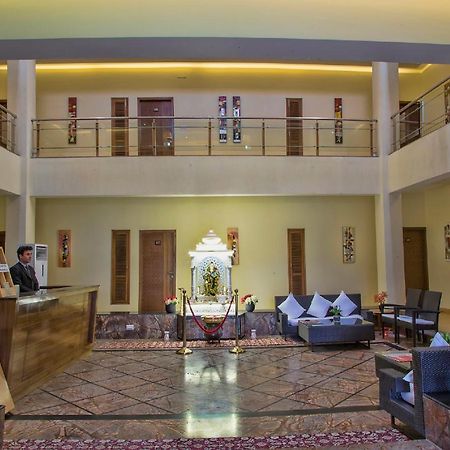 Hotel Deepali Sāgar Dış mekan fotoğraf